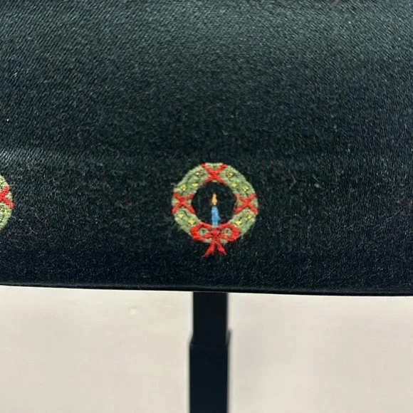 J. McLaughlin Holiday Wreath Purse Bag Black Vintage Embroidered Party Preppy - Picture 8 of 8